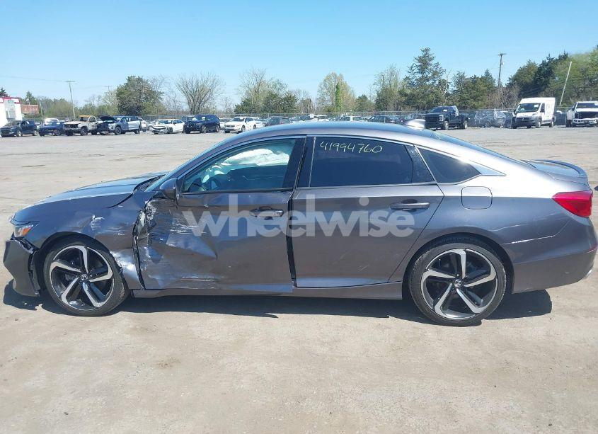 Photo 14 of 2020 Honda Accord SPORT (VIN 1HGCV1F36LA158302)