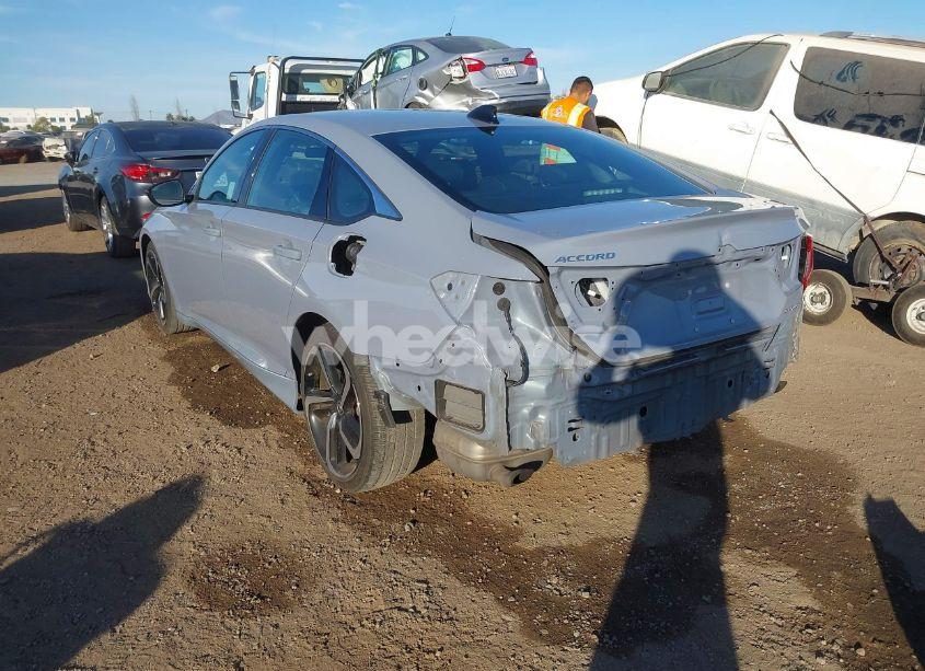 Photo 3 of 2021 Honda Accord SPORT (VIN 1HGCV1F36MA007512)