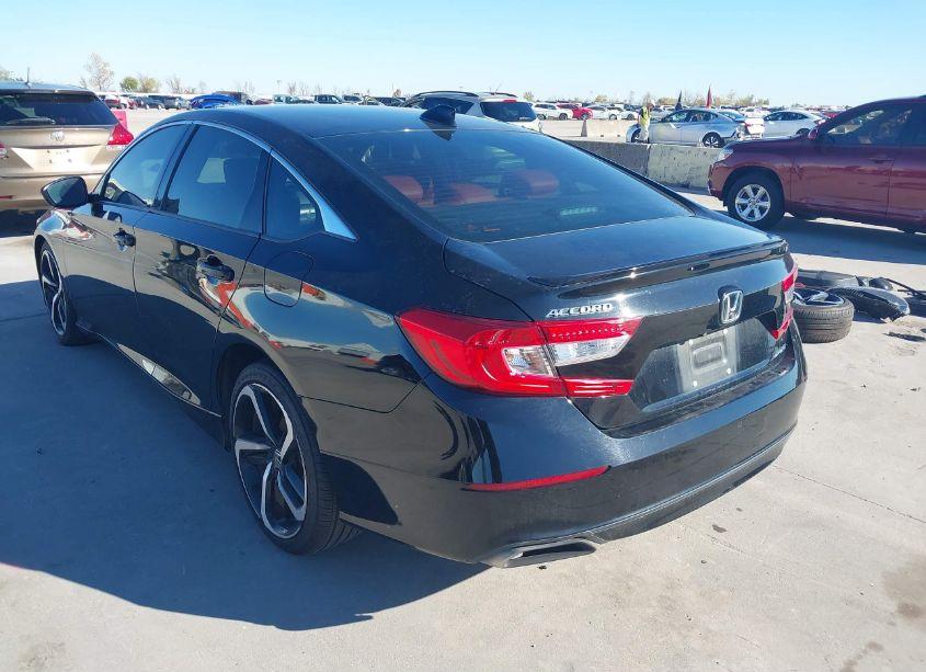 Photo 3 of 2021 Honda Accord SPORT (VIN 1HGCV1F36MA075180)