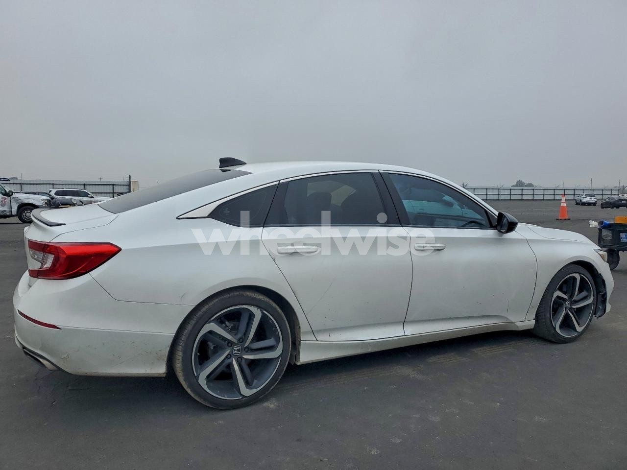 Photo 3 of 2021 HONDA ACCORD SPORT (VIN 1HGCV1F36MA108758)