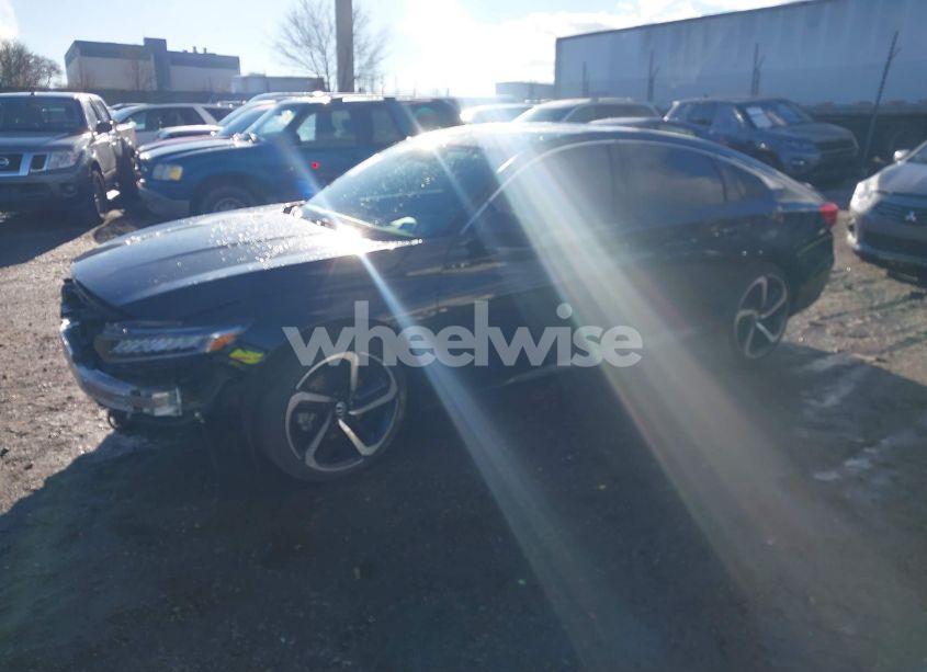 Photo 2 of 2022 Honda Accord SPORT (VIN 1HGCV1F36NA015336)