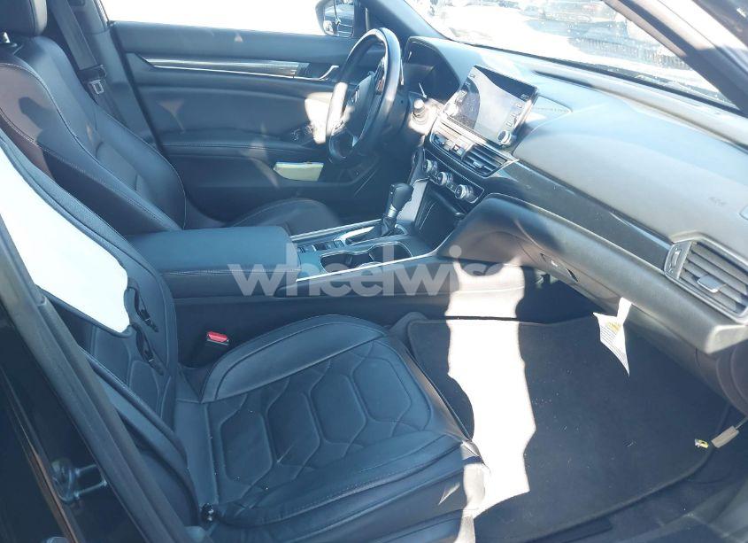 Photo 5 of 2022 Honda Accord SPORT (VIN 1HGCV1F36NA015336)