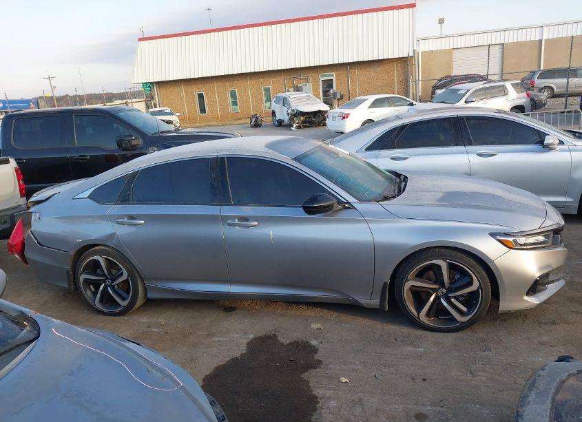 Photo 13 of 2022 Honda Accord SPORT (VIN 1HGCV1F36NA022870)