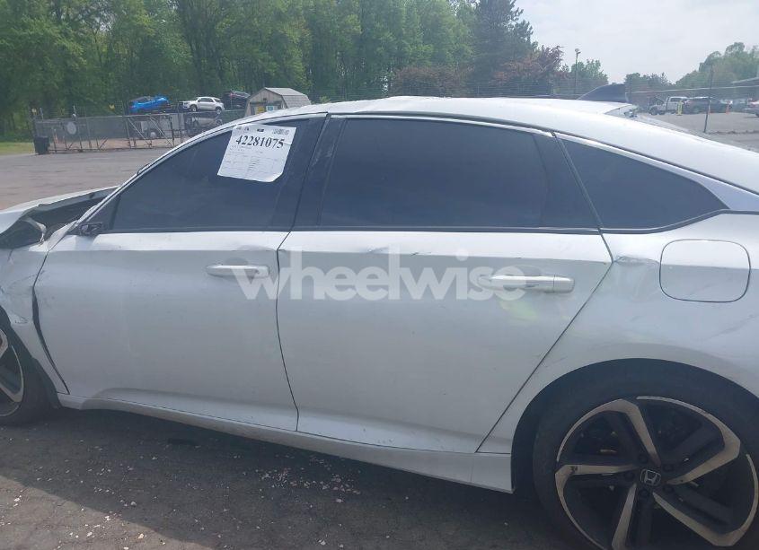 Photo 15 of 2022 Honda Accord SPORT (VIN 1HGCV1F36NA078324)