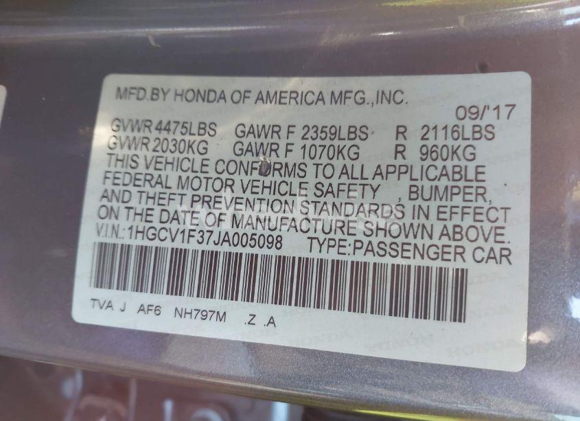 Photo 9 of 2018 Honda Accord SPORT (VIN 1HGCV1F37JA005098)