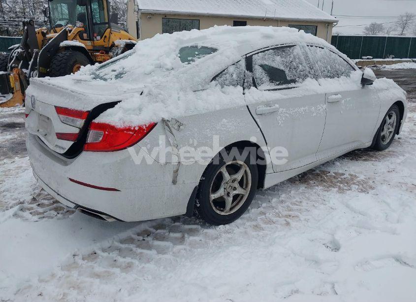 Photo 4 of 2018 Honda Accord SPORT (VIN 1HGCV1F37JA042989)