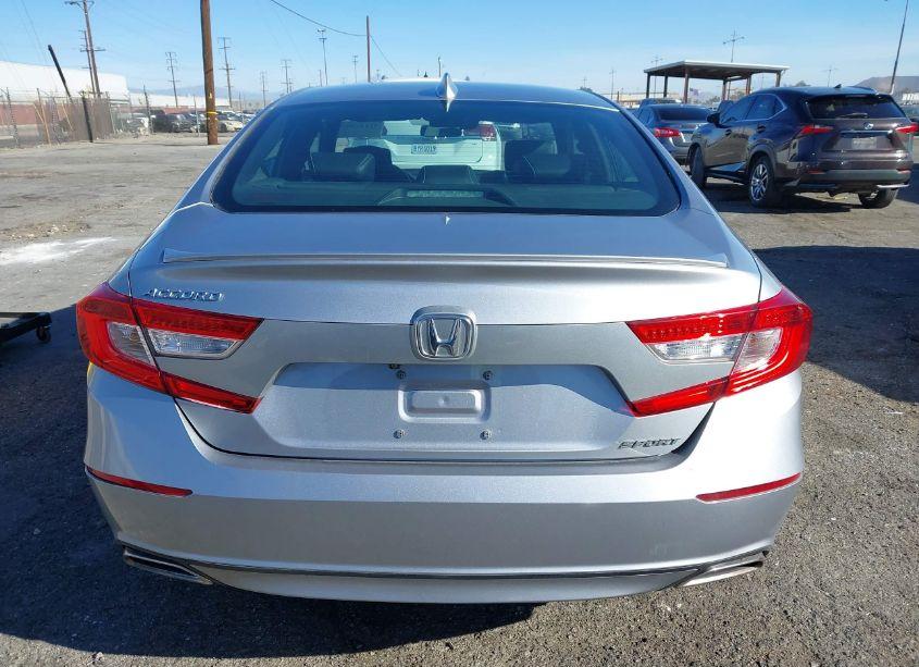 Photo 16 of 2018 Honda Accord SPORT (VIN 1HGCV1F37JA109171)
