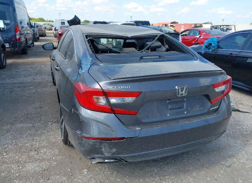 Photo 16 of 2018 Honda Accord SPORT (VIN 1HGCV1F37JA163201)
