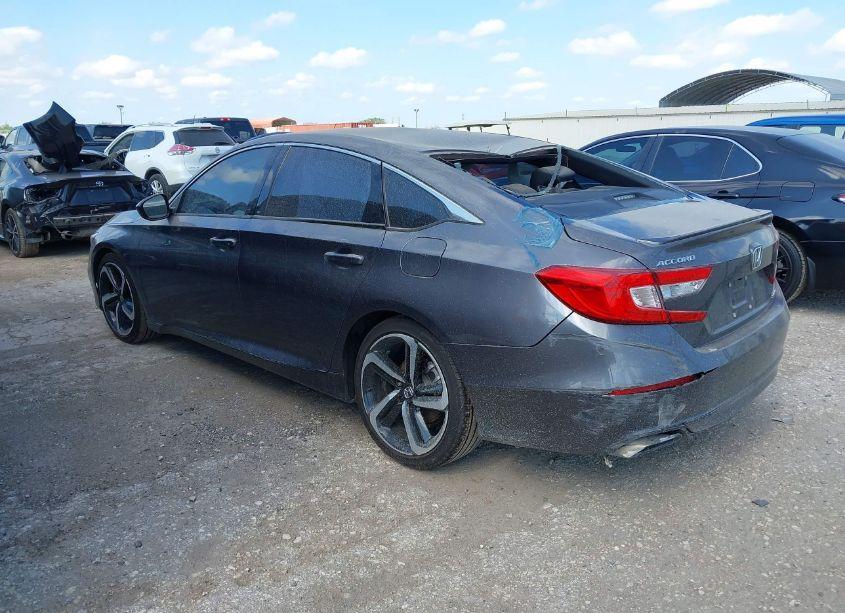 Photo 3 of 2018 Honda Accord SPORT (VIN 1HGCV1F37JA163201)