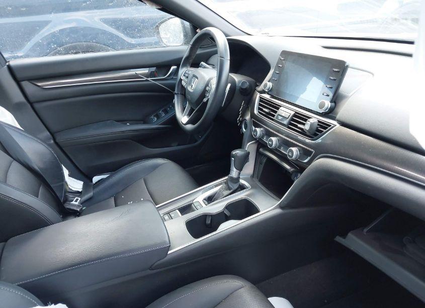 Photo 5 of 2018 Honda Accord SPORT (VIN 1HGCV1F37JA163201)