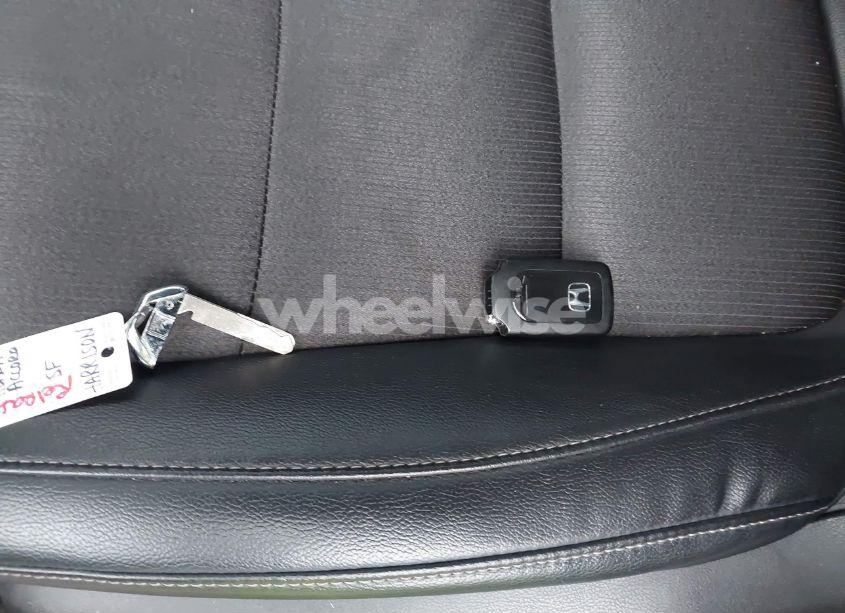Photo 11 of 2018 Honda Accord SPORT (VIN 1HGCV1F37JA186994)