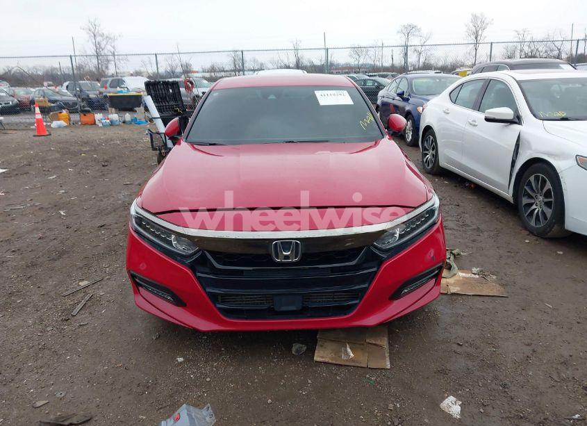 Photo 12 of 2018 Honda Accord SPORT (VIN 1HGCV1F37JA186994)