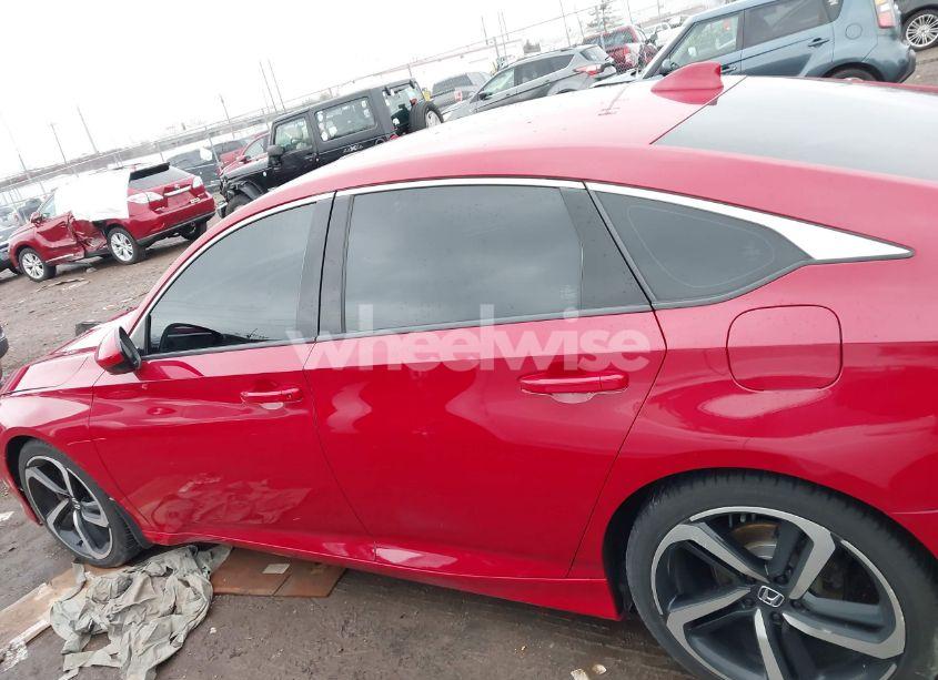 Photo 14 of 2018 Honda Accord SPORT (VIN 1HGCV1F37JA186994)