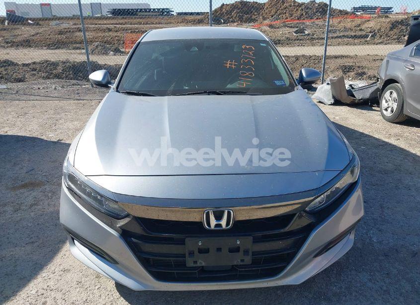 Photo 12 of 2018 Honda Accord SPORT (VIN 1HGCV1F37JA189720)