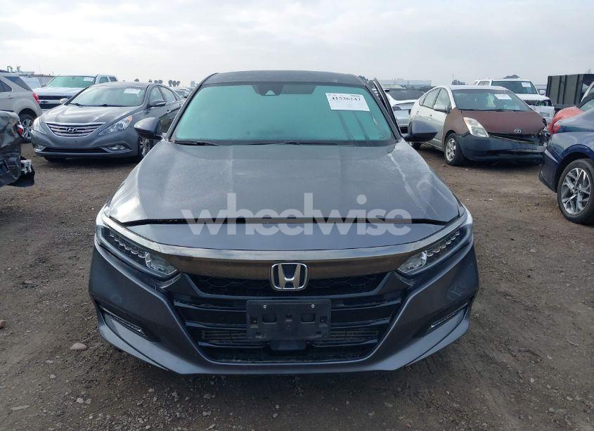 Photo 12 of 2018 Honda Accord SPORT (VIN 1HGCV1F37JA191354)