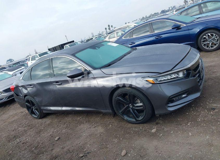 Photo 13 of 2018 Honda Accord SPORT (VIN 1HGCV1F37JA191354)