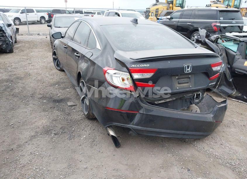 Photo 3 of 2018 Honda Accord SPORT (VIN 1HGCV1F37JA221971)