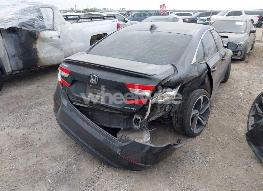 Photo 4 of 2018 Honda Accord SPORT (VIN 1HGCV1F37JA221971)