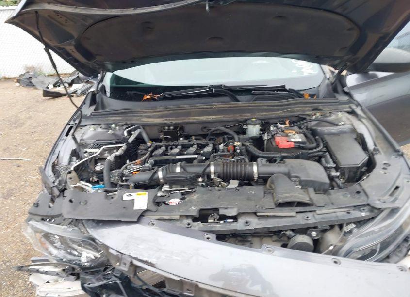 Photo 10 of 2018 Honda Accord SPORT (VIN 1HGCV1F37JA228855)