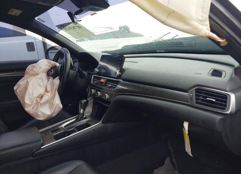 Photo 5 of 2018 Honda Accord SPORT (VIN 1HGCV1F37JA228855)