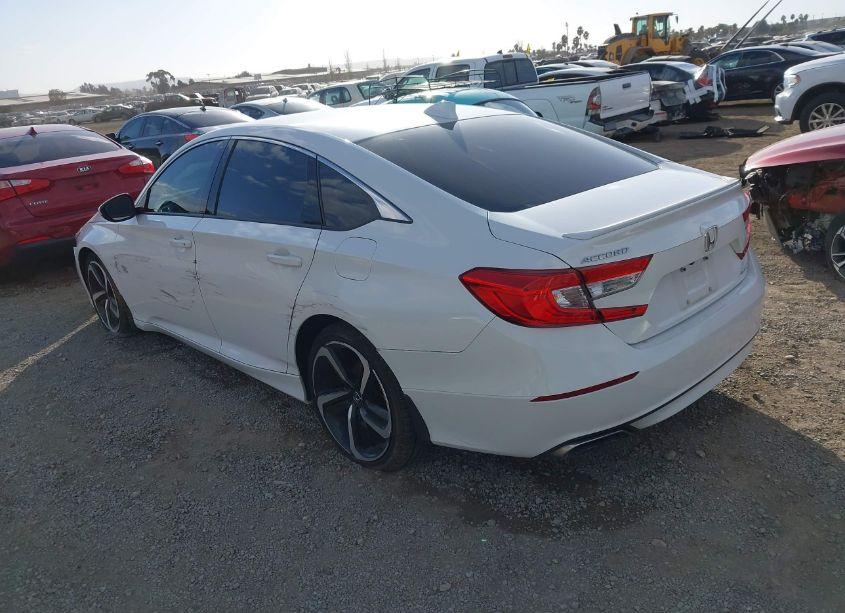 Photo 3 of 2018 Honda Accord SPORT (VIN 1HGCV1F37JA249897)