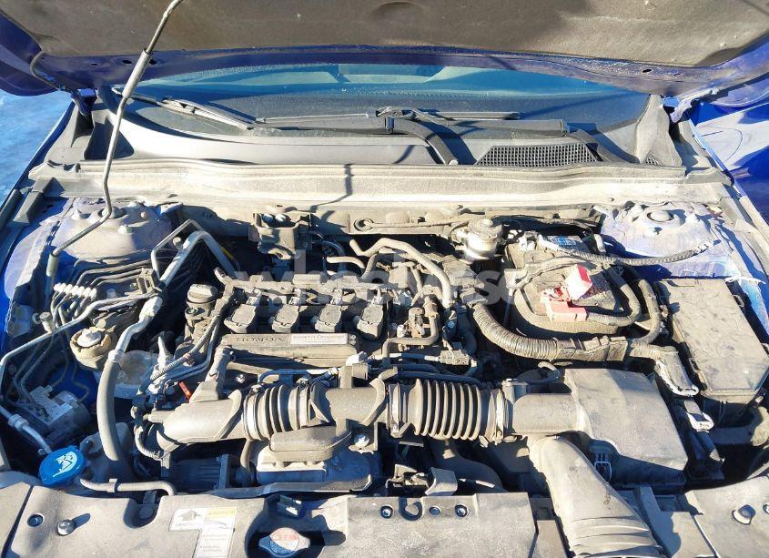 Photo 10 of 2018 Honda Accord SPORT (VIN 1HGCV1F37JA264822)