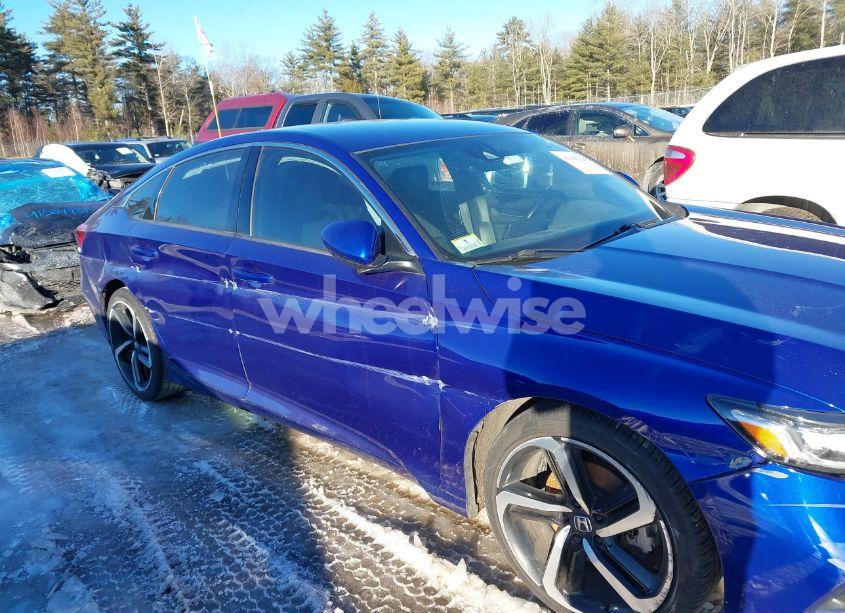 Photo 6 of 2018 Honda Accord SPORT (VIN 1HGCV1F37JA264822)