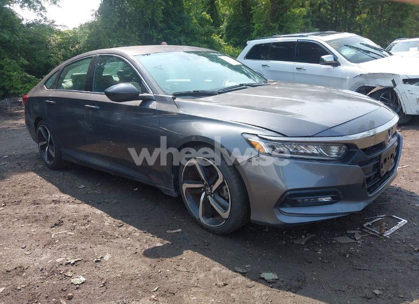 Photo 13 of 2019 Honda Accord SPORT (VIN 1HGCV1F37KA004163)