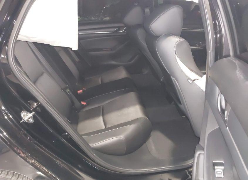 Photo 8 of 2019 Honda Accord SPORT (VIN 1HGCV1F37KA012750)