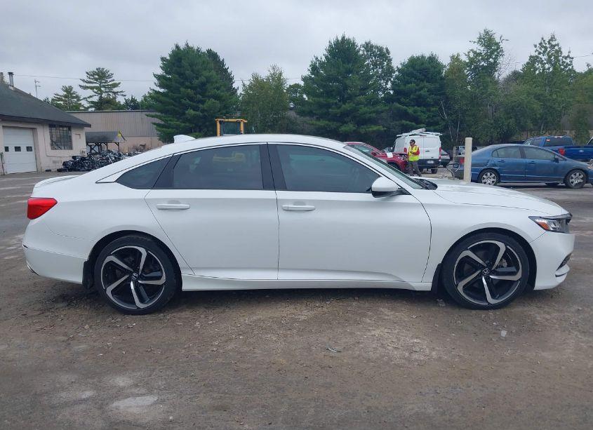 Photo 13 of 2019 Honda Accord SPORT (VIN 1HGCV1F37KA019181)