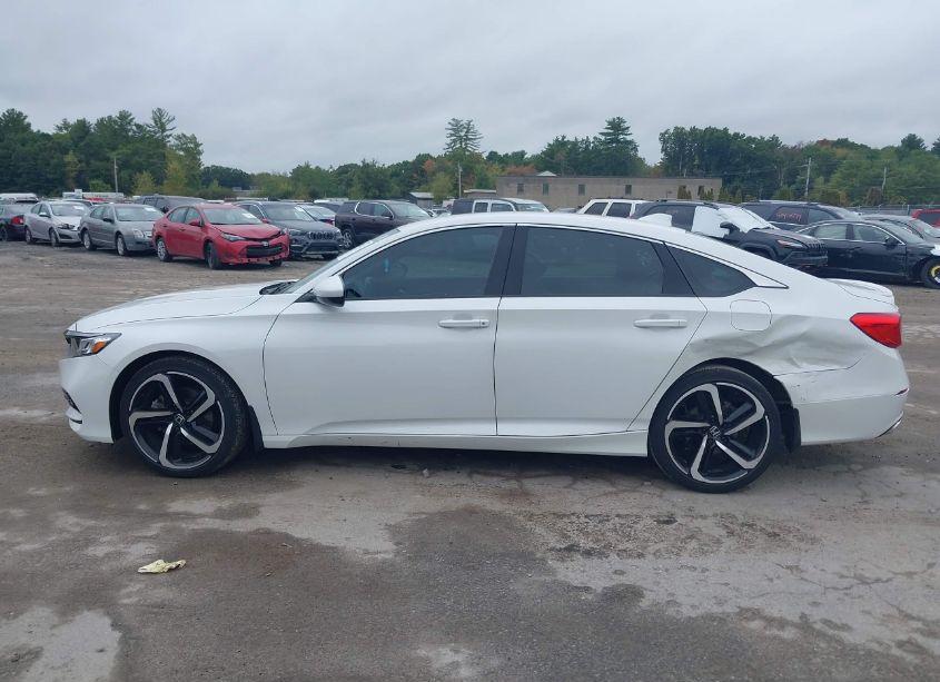 Photo 14 of 2019 Honda Accord SPORT (VIN 1HGCV1F37KA019181)