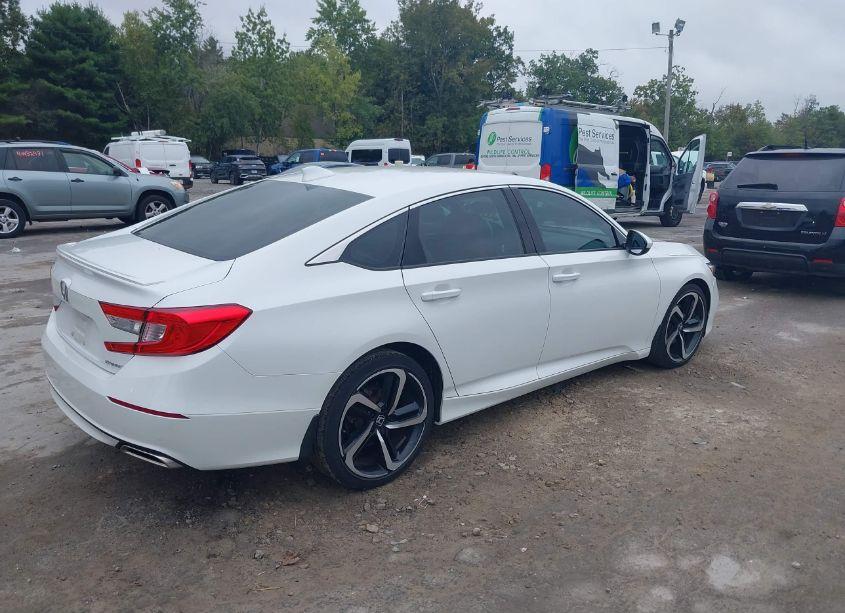 Photo 4 of 2019 Honda Accord SPORT (VIN 1HGCV1F37KA019181)