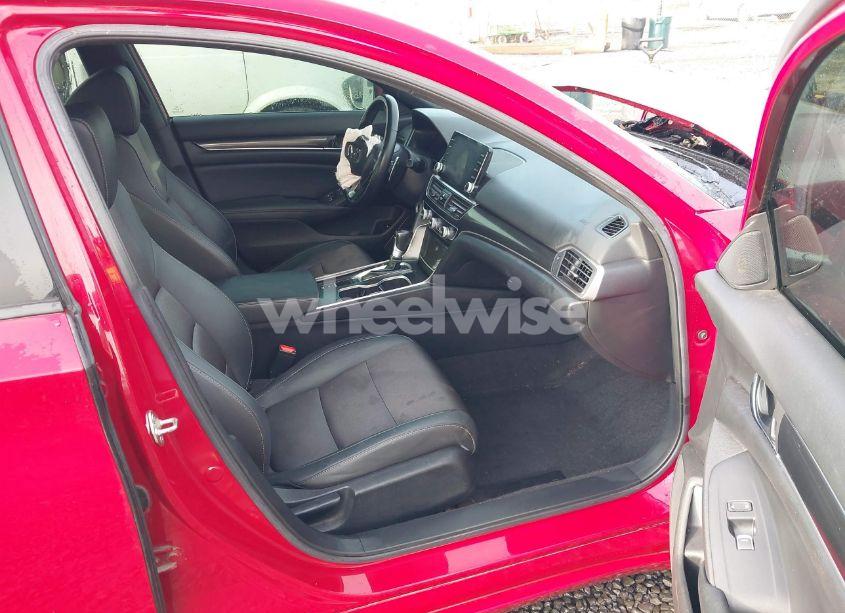 Photo 5 of 2019 Honda Accord SPORT (VIN 1HGCV1F37KA021075)