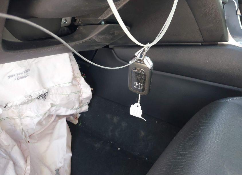 Photo 11 of 2019 Honda Accord SPORT (VIN 1HGCV1F37KA045716)