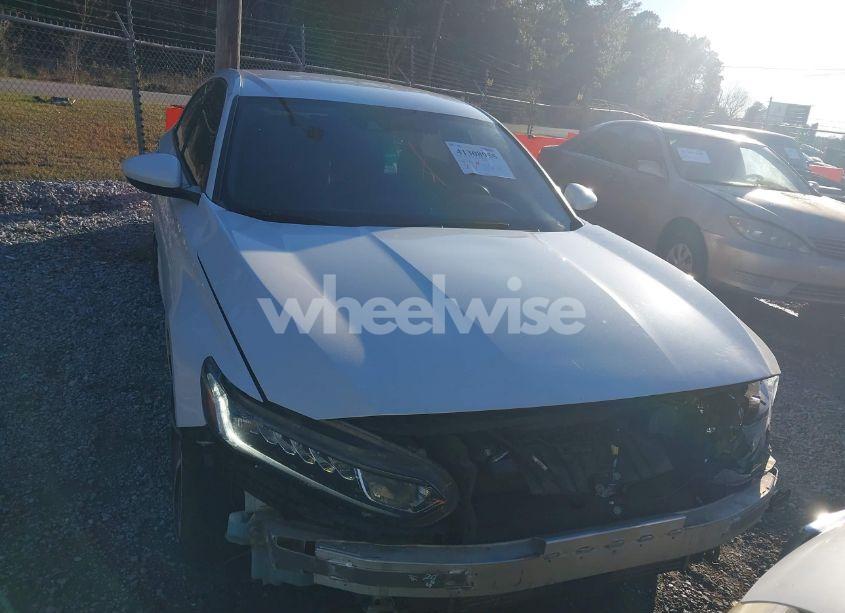 Photo 12 of 2019 Honda Accord SPORT (VIN 1HGCV1F37KA047613)