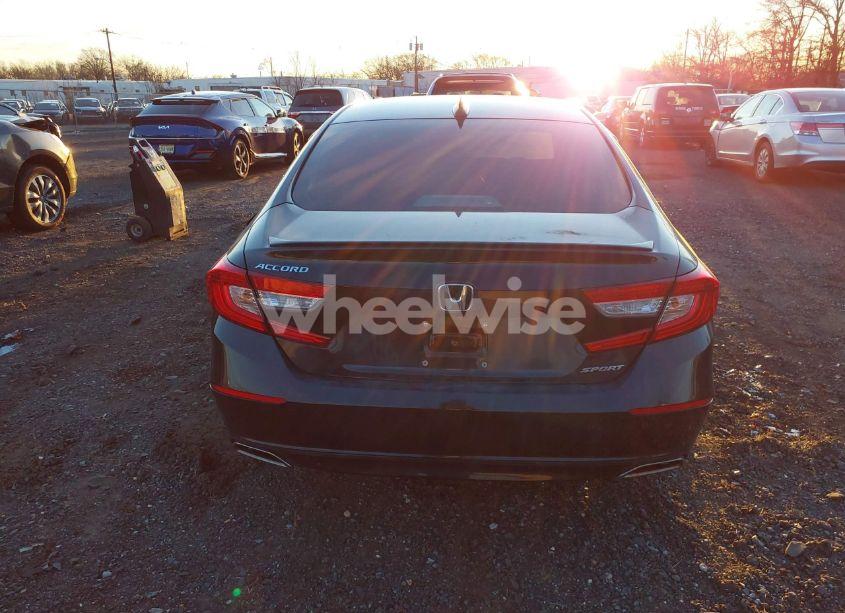 Photo 16 of 2019 Honda Accord SPORT (VIN 1HGCV1F37KA057803)