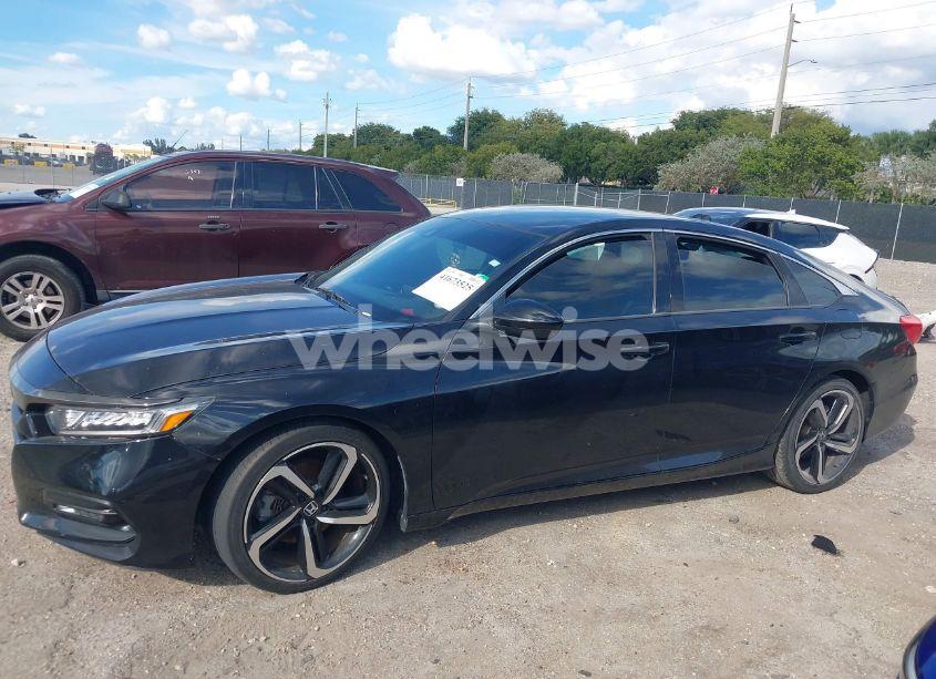 Photo 14 of 2019 Honda Accord SPORT (VIN 1HGCV1F37KA062368)