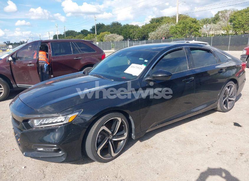 Photo 2 of 2019 Honda Accord SPORT (VIN 1HGCV1F37KA062368)