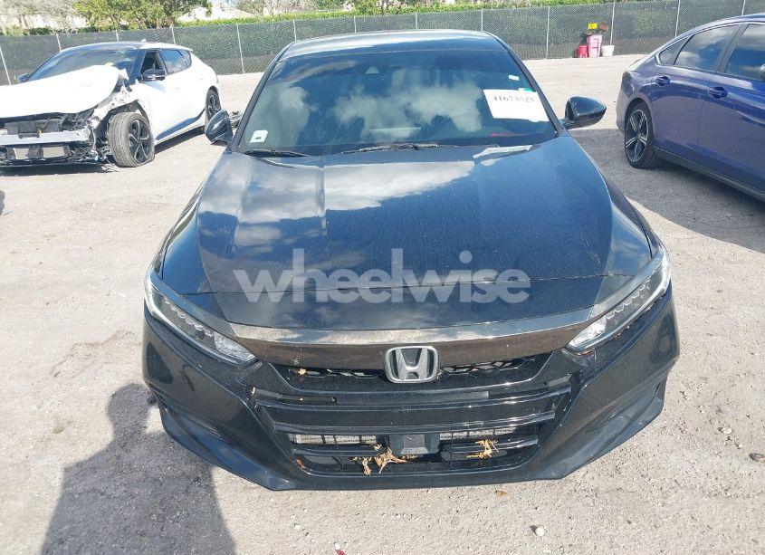 Photo 6 of 2019 Honda Accord SPORT (VIN 1HGCV1F37KA062368)