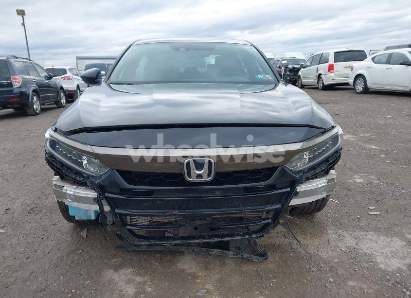 Photo 12 of 2019 Honda Accord SPORT (VIN 1HGCV1F37KA090686)