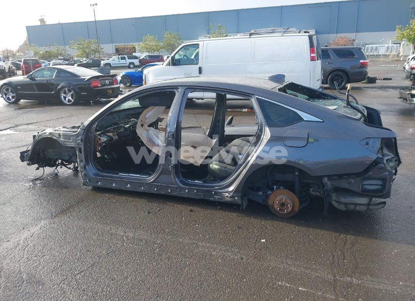 Photo 14 of 2019 Honda Accord SPORT (VIN 1HGCV1F37KA123220)