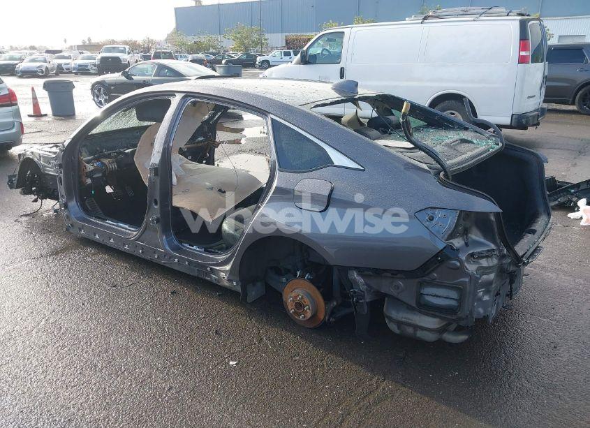 Photo 3 of 2019 Honda Accord SPORT (VIN 1HGCV1F37KA123220)