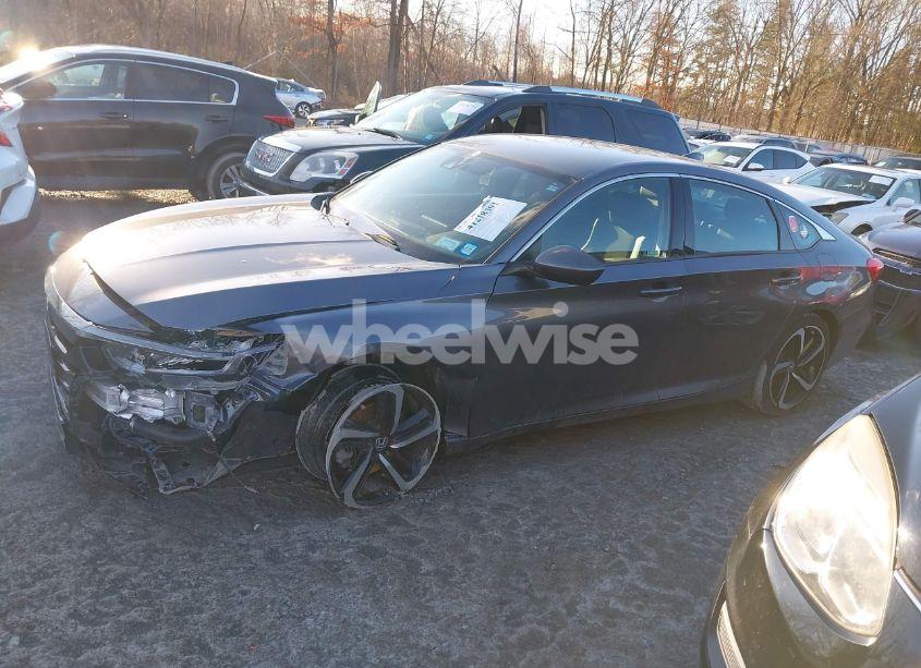 Photo 14 of 2019 Honda Accord SPORT (VIN 1HGCV1F37KA145900)