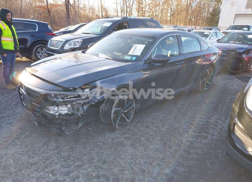 Photo 2 of 2019 Honda Accord SPORT (VIN 1HGCV1F37KA145900)