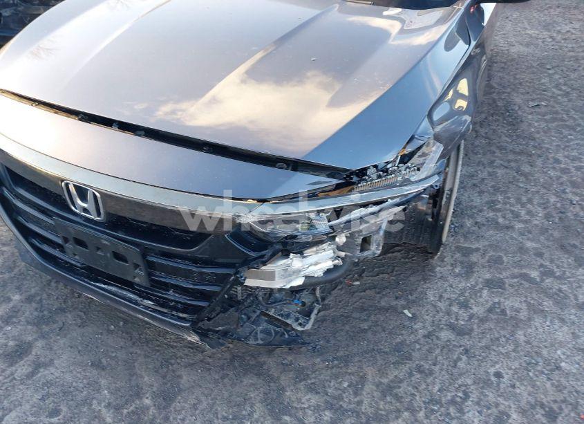 Photo 6 of 2019 Honda Accord SPORT (VIN 1HGCV1F37KA145900)