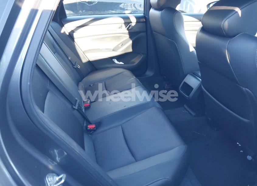 Photo 8 of 2019 Honda Accord SPORT (VIN 1HGCV1F37KA145900)