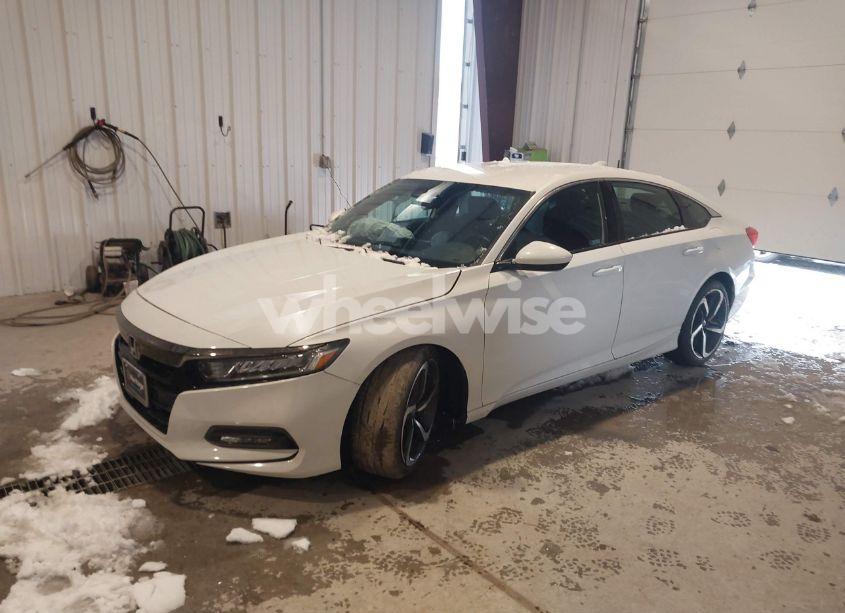 Photo 2 of 2020 Honda Accord SPORT (VIN 1HGCV1F37LA056765)