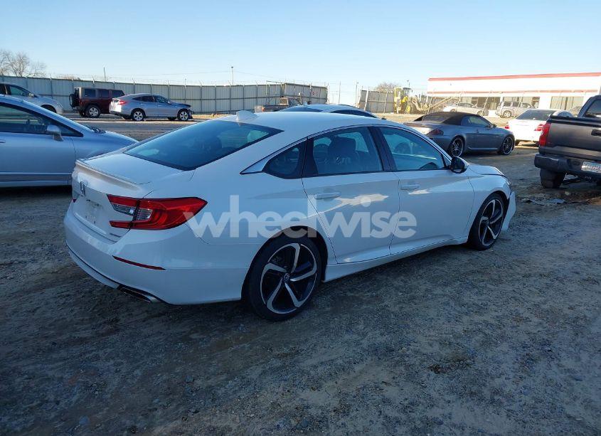 Photo 4 of 2020 Honda Accord SPORT (VIN 1HGCV1F37LA073999)