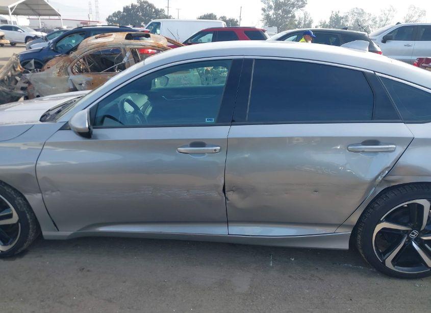 Photo 14 of 2020 Honda Accord SPORT (VIN 1HGCV1F37LA093413)