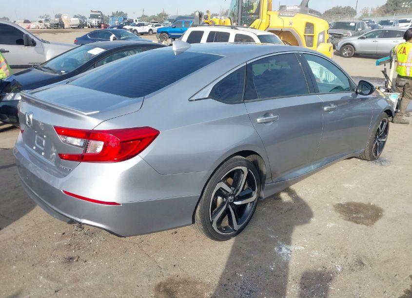Photo 4 of 2020 Honda Accord SPORT (VIN 1HGCV1F37LA093413)